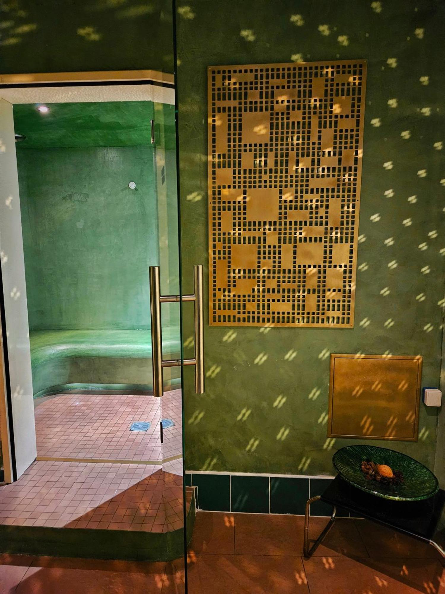Hotel La Nouvelle Republique & Hammam Párizs Kültér fotó